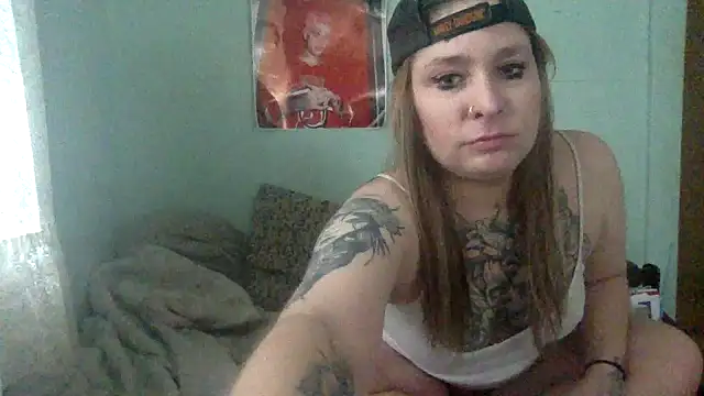 Snapshot of alexabunni chatting on November 20, 2:40 pm alexabunni online show from November 20, 2:40 pm