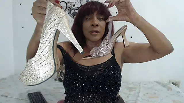 RoosePaarker online show from March 6, 11:11 pm