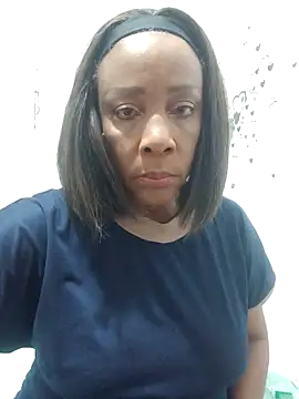 Snapshot of RoosePaarker chatting on December 5, 1:16 am RoosePaarker online show from December 5, 1:16 am