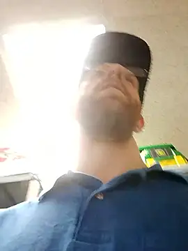 TaylorBlaze online show from February 11, 3:23 pm