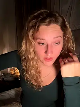 MileySummer online show from November 30, 4:19 pm