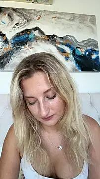 MileySummer online show from September 28, 9:16 am