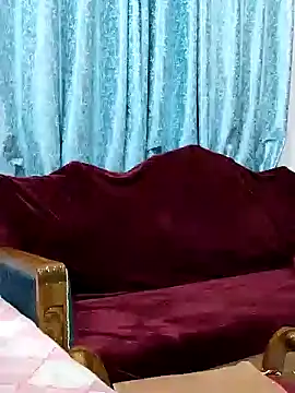 Snapshot of Queen_Dolly chatting on December 25, 5:58 pm Queen Dolly online show from December 25, 5:58 pm