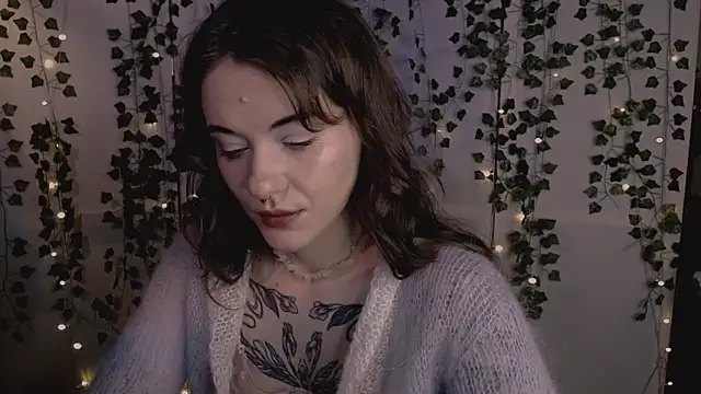 risha laas online show from January 9, 8:27 pm