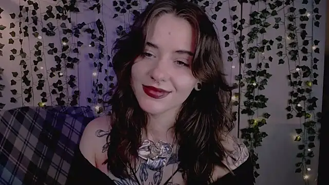 risha laas online show from March 14, 8:15 pm