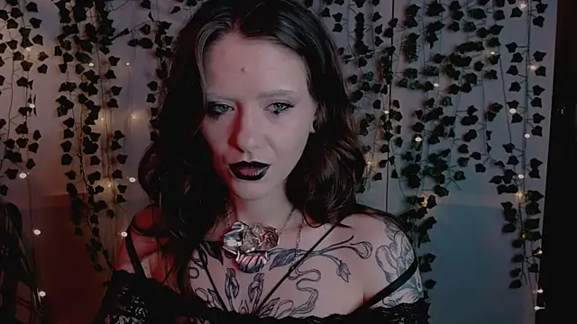 risha laas online show from February 28, 6:18 pm