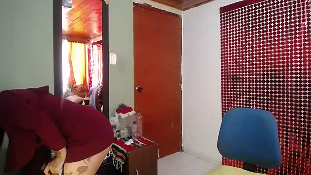 Sweett Anya online show from February 25, 2:50 pm