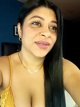 Snapshot of Lashmy111 chatting on March 12, 10:28 pm Lashmy111 online show from March 12, 10:28 pm