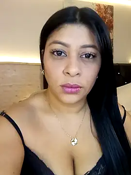 Snapshot of Lashmy111 chatting on October 29, 6:01 am Lashmy111 online show from October 29, 6:01 am