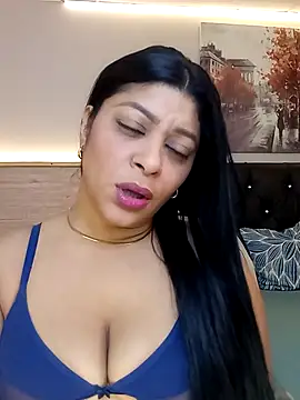 Snapshot of Lashmy111 chatting on November 8, 5:22 am Lashmy111 online show from November 8, 5:22 am