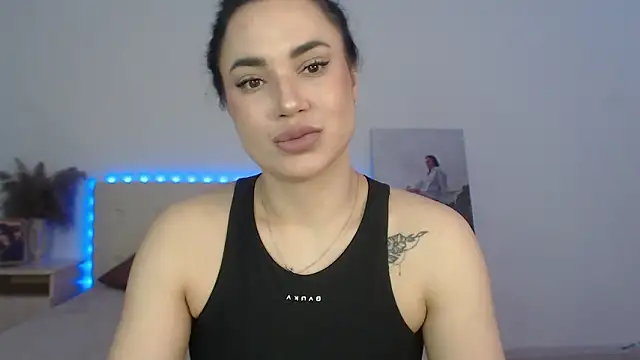 RoxannePure online show from March 19, 4:01 am