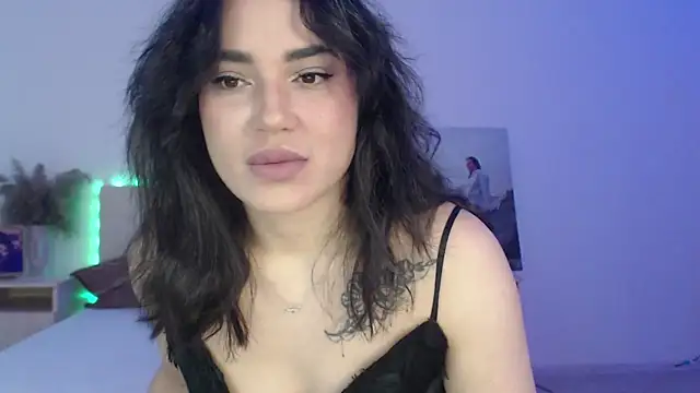 RoxannePure online show from April 3, 4:30 am