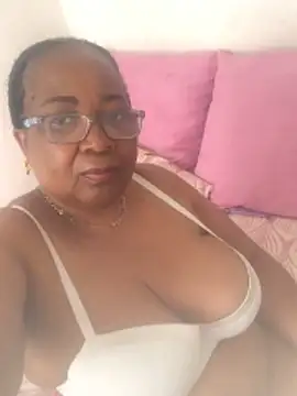 KinkyRicoSaisyours online show from December 17, 11:59 am