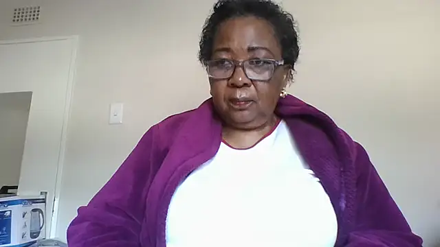 Snapshot of KinkyRicoSaisyours chatting on July 1, 9:53 am KinkyRicoSaisyours online show from July 1, 9:53 am