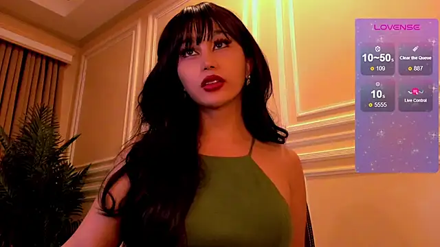 YOURCRISTINAS online show from March 11, 3:17 pm