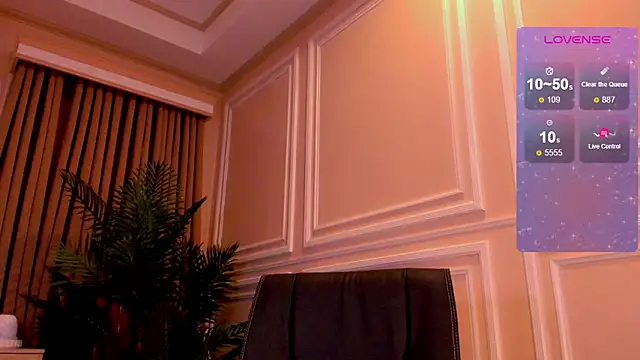 YOURCRISTINAS online show from March 3, 7:37 am