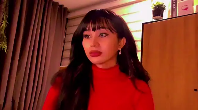 YOURCRISTINAS online show from December 24, 4:11 am