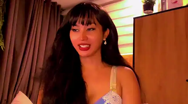 YOURCRISTINAS online show from December 30, 1:26 am