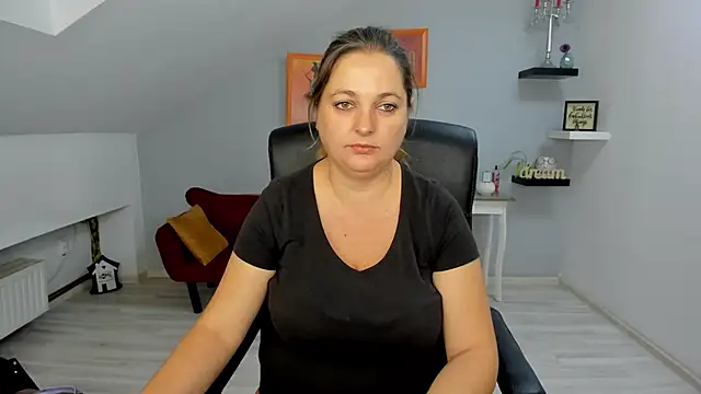 LollaGirl online show from October 23, 3:16 am