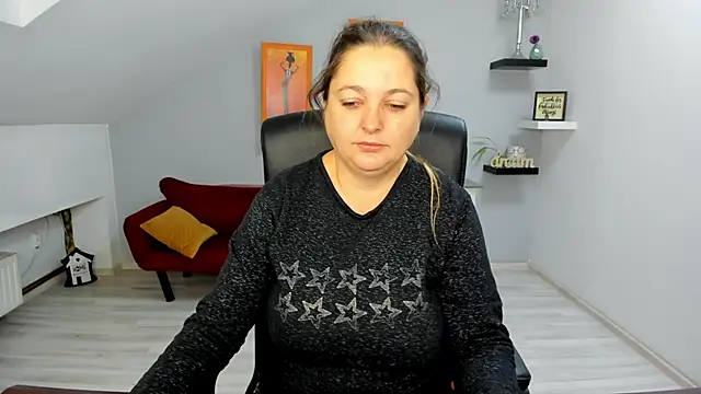 LollaGirl online show from November 24, 4:23 am