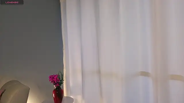 BrookeMiller online show from October 24, 8:30 pm