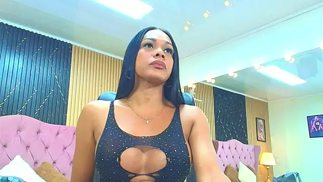 BARBIE BROWNN online show from April 1, 1:52 pm