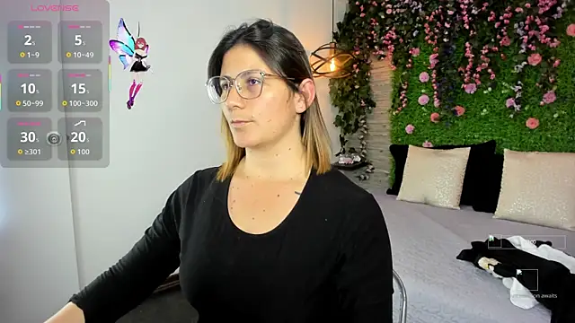 SarahDeyvis online show from November 18, 5:49 pm