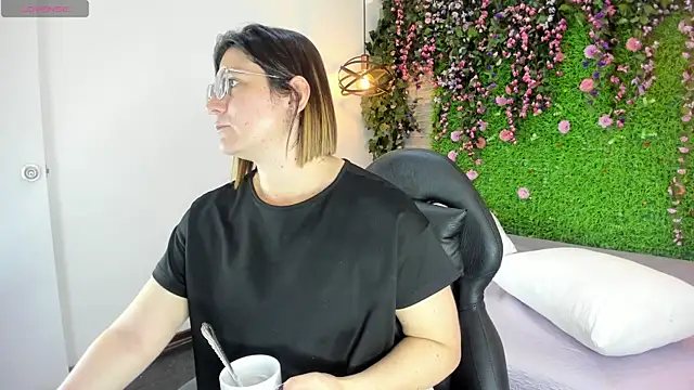 SarahDeyvis online show from January 16, 3:49 pm