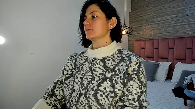 Snapshot of SarahDeyvis chatting on March 17, 2:01 pm SarahDeyvis online show from March 17, 2:01 pm