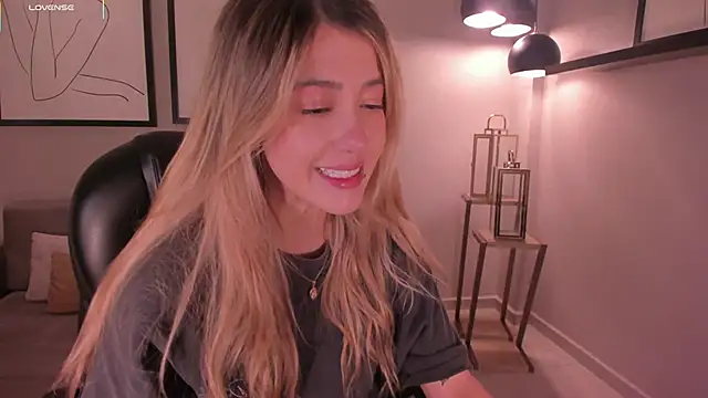 EveBensonX online show from January 9, 12:12 pm