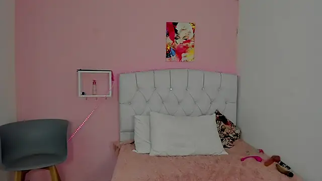 18candys online show from September 10, 10:31 pm