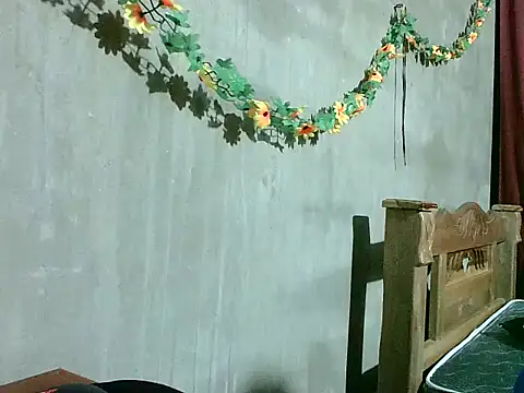 2ocmaxi online show from February 26, 4:23 am