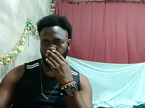 2ocmaxi online show from April 8, 2:13 am