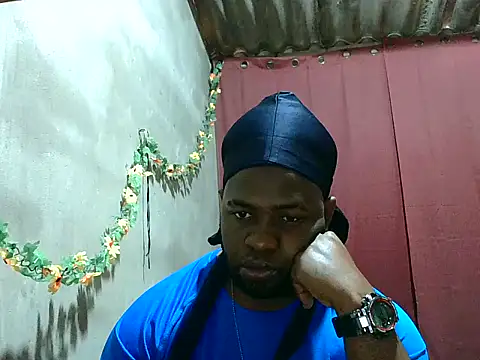 2ocmaxi online show from April 4, 4:13 pm