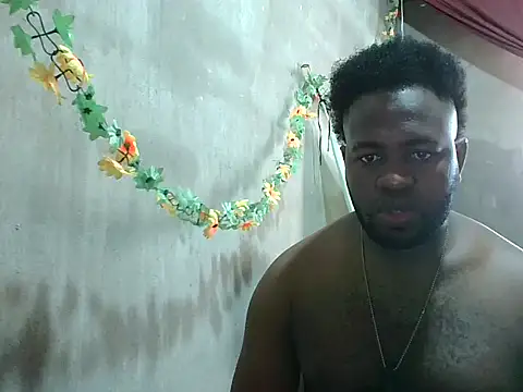 2ocmaxi online show from March 28, 7:59 pm