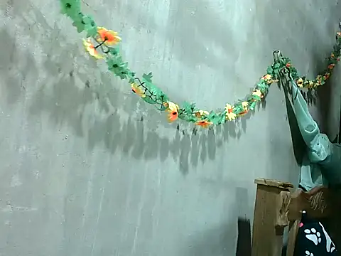 2ocmaxi online show from February 2, 4:50 pm