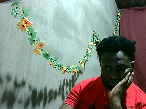 2ocmaxi online show from March 8, 2:04 am