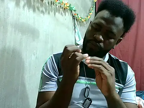 Snapshot of 2ocmaxi chatting on November 7, 12:26 am 2ocmaxi online show from November 7, 12:26 am