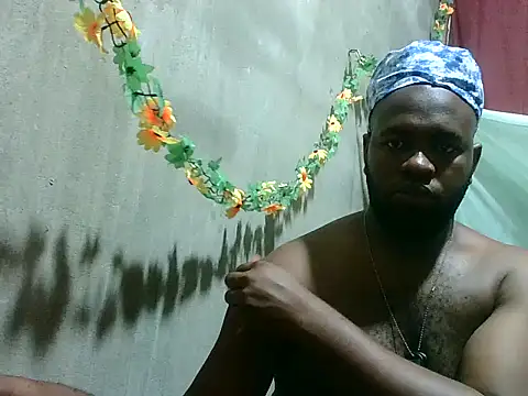 2ocmaxi online show from March 29, 5:58 pm