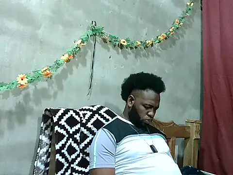 2ocmaxi online show from April 3, 2:29 am