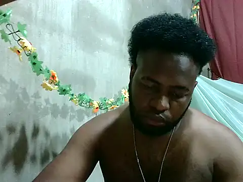 2ocmaxi online show from April 15, 5:06 pm