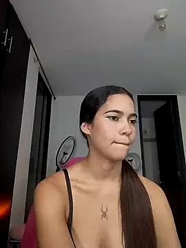 Snapshot of Sallye_ chatting on January 26, 4:20 am Sallye online show from January 26, 4:20 am