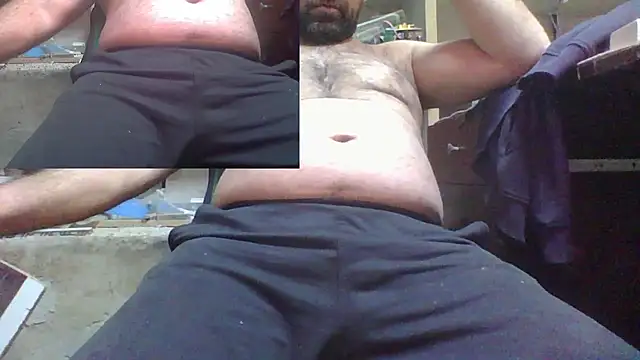 Snapshot of masculine_bear_daddy chatting on January 23, 7:29 pm masculine bear daddy online show from January 23, 7:29 pm