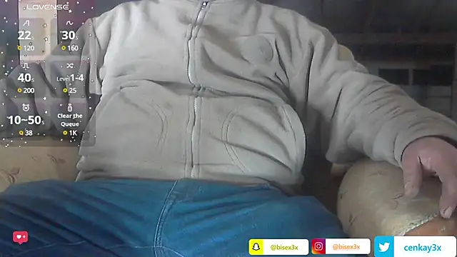 Snapshot of masculine_bear_daddy chatting on January 5, 5:41 pm masculine bear daddy online show from January 5, 5:41 pm