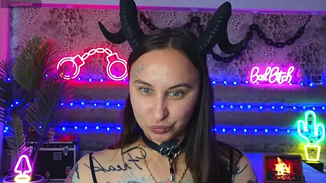 Cool Freak  online show from July 10, 10:04 am