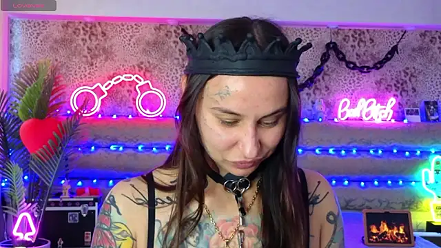 Cool Freak  online show from March 19, 10:15 am