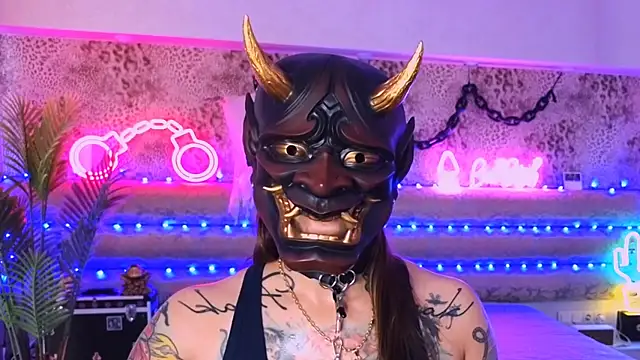 Cool Freak  online show from November 1, 10:09 am