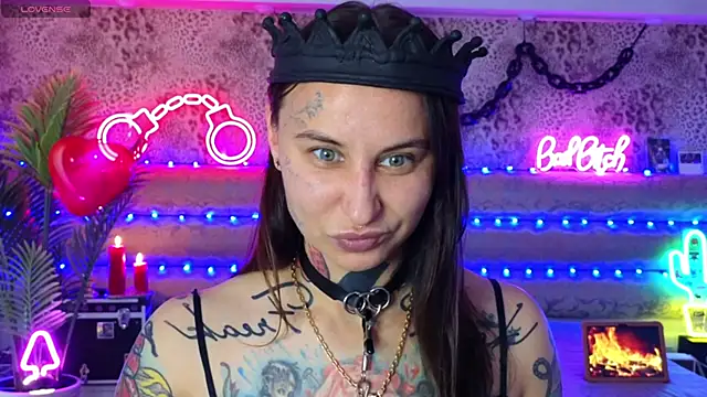 Cool Freak  online show from April 16, 10:38 am