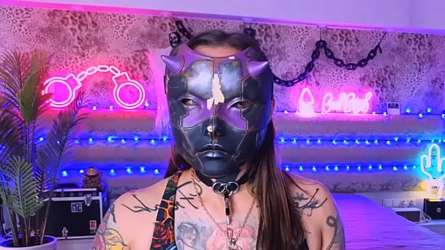 Cool Freak  online show from October 26, 10:26 am