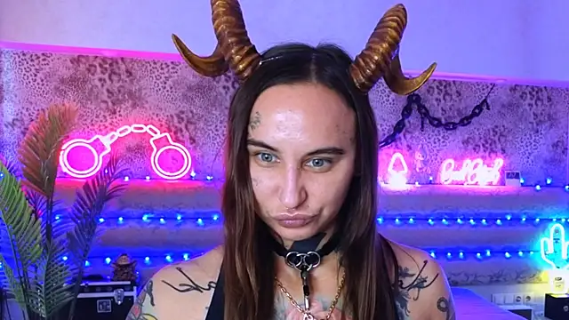 Cool Freak  online show from September 28, 10:33 am